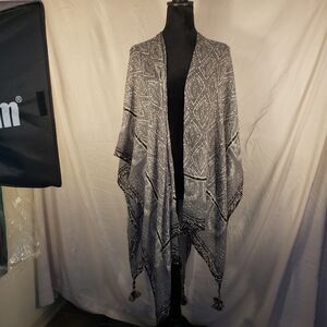 Gray Patterned Kimono with Tassels - OS
